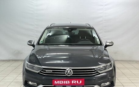 Volkswagen Passat B8 рестайлинг, 2017 год, 2 870 000 рублей, 3 фотография