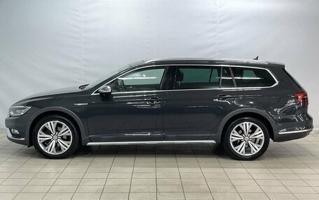 Volkswagen Passat B8 рестайлинг, 2017 год, 2 870 000 рублей, 9 фотография