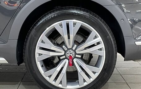 Volkswagen Passat B8 рестайлинг, 2017 год, 2 870 000 рублей, 20 фотография