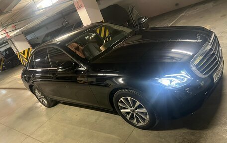 Mercedes-Benz E-Класс, 2020 год, 5 000 000 рублей, 17 фотография