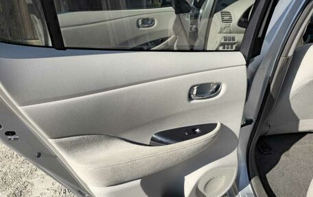 Nissan Leaf I, 2011 год, 1 250 000 рублей, 9 фотография