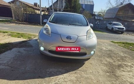 Nissan Leaf I, 2011 год, 1 250 000 рублей, 15 фотография