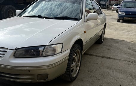 Toyota Camry, 1998 год, 510 000 рублей, 6 фотография