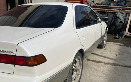 Toyota Camry, 1998 год, 510 000 рублей, 3 фотография