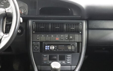 Audi A6, 1995 год, 363 000 рублей, 13 фотография