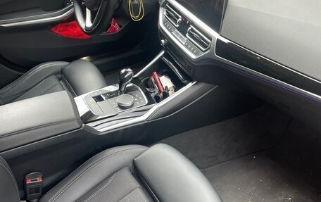 BMW 3 серия, 2019 год, 3 680 000 рублей, 15 фотография