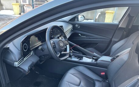 Hyundai Elantra, 2023 год, 2 250 000 рублей, 6 фотография