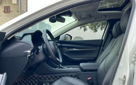 Mazda 3, 2021 год, 1 770 000 рублей, 4 фотография