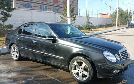 Mercedes-Benz E-Класс, 2003 год, 1 100 000 рублей, 3 фотография