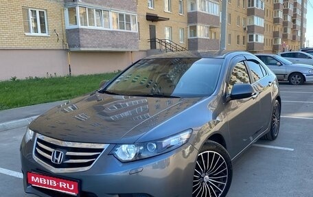 Honda Accord VIII рестайлинг, 2011 год, 1 680 000 рублей, 1 фотография