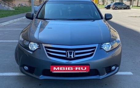 Honda Accord VIII рестайлинг, 2011 год, 1 680 000 рублей, 2 фотография