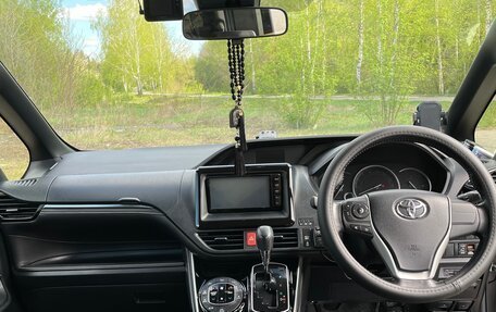 Toyota Esquire I, 2016 год, 2 150 000 рублей, 12 фотография