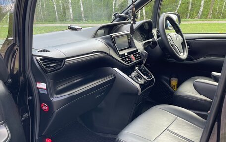 Toyota Esquire I, 2016 год, 2 150 000 рублей, 15 фотография
