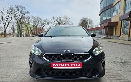 KIA cee'd III, 2018 год, 1 570 000 рублей, 2 фотография