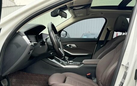 BMW 3 серия, 2021 год, 2 900 000 рублей, 9 фотография