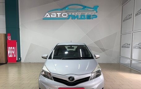 Toyota Vitz, 2012 год, 689 000 рублей, 3 фотография