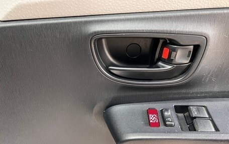 Toyota Vitz, 2012 год, 689 000 рублей, 10 фотография