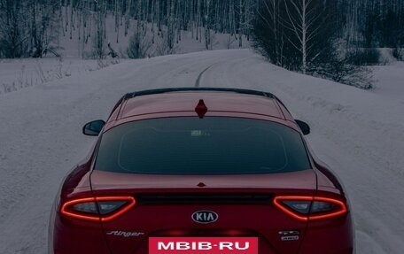 KIA Stinger I, 2018 год, 3 000 000 рублей, 3 фотография