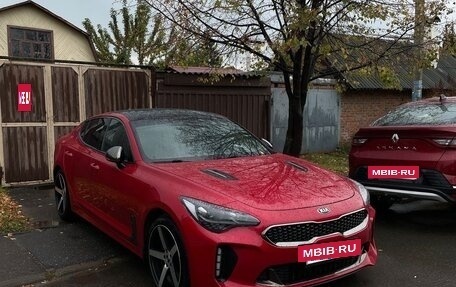 KIA Stinger I, 2018 год, 3 000 000 рублей, 6 фотография