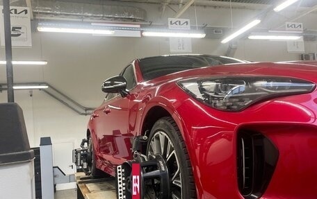 KIA Stinger I, 2018 год, 3 000 000 рублей, 13 фотография