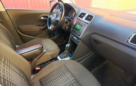 Volkswagen Polo VI (EU Market), 2015 год, 870 000 рублей, 28 фотография
