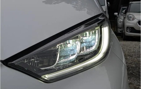 Toyota Yaris, 2022 год, 910 000 рублей, 12 фотография