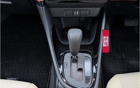 Toyota Yaris, 2022 год, 910 000 рублей, 31 фотография