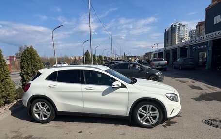 Mercedes-Benz GLA, 2016 год, 1 990 000 рублей, 4 фотография