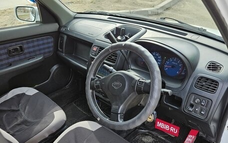 Nissan Cube II, 2000 год, 230 000 рублей, 6 фотография