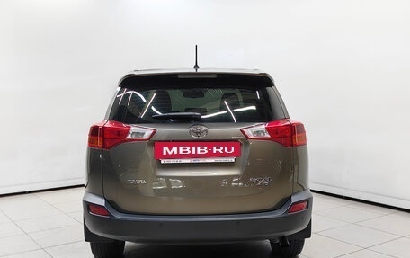 Toyota RAV4, 2013 год, 1 792 000 рублей, 4 фотография