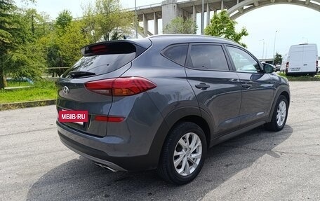 Hyundai Tucson III, 2018 год, 2 250 000 рублей, 17 фотография