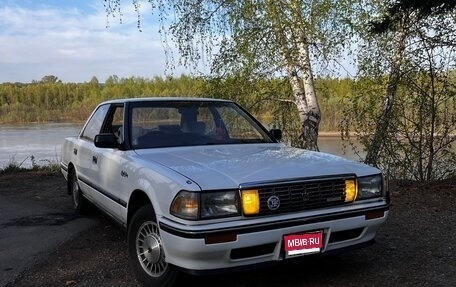 Toyota Crown, 1990 год, 697 777 рублей, 1 фотография