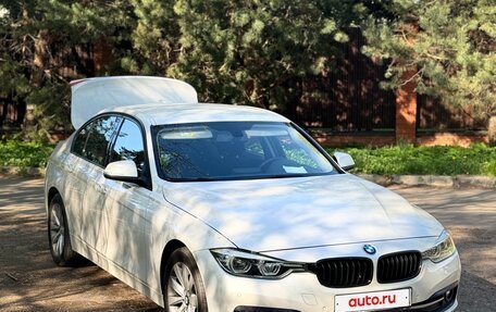 BMW 3 серия, 2016 год, 2 400 000 рублей, 3 фотография
