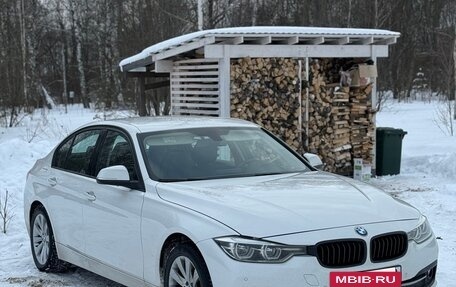 BMW 3 серия, 2016 год, 2 400 000 рублей, 4 фотография