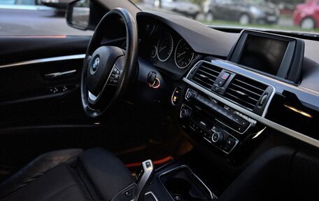 BMW 3 серия, 2016 год, 2 400 000 рублей, 13 фотография