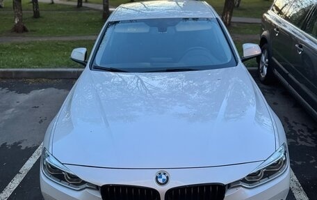 BMW 3 серия, 2016 год, 2 400 000 рублей, 20 фотография