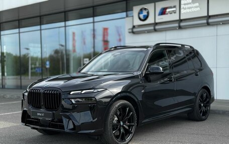 BMW X7, 2023 год, 17 000 000 рублей, 2 фотография