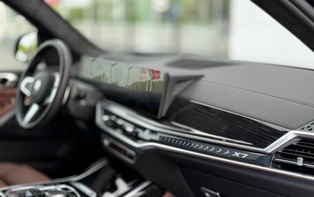 BMW X7, 2023 год, 17 000 000 рублей, 14 фотография