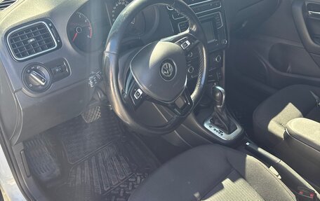 Volkswagen Polo VI (EU Market), 2017 год, 1 290 000 рублей, 11 фотография