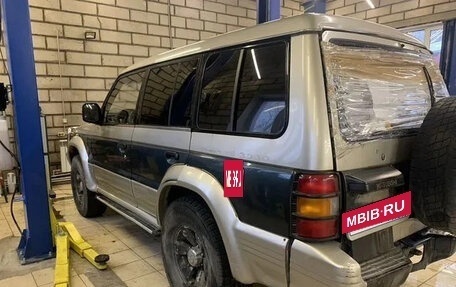Mitsubishi Pajero III рестайлинг, 1991 год, 450 000 рублей, 4 фотография