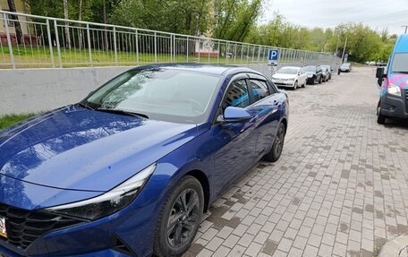 Hyundai Elantra, 2021 год, 2 370 000 рублей, 2 фотография