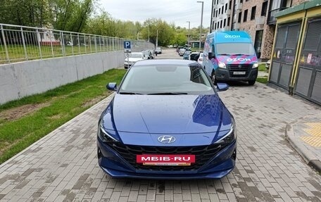 Hyundai Elantra, 2021 год, 2 370 000 рублей, 6 фотография