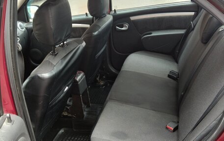 Renault Logan I, 2011 год, 380 000 рублей, 8 фотография