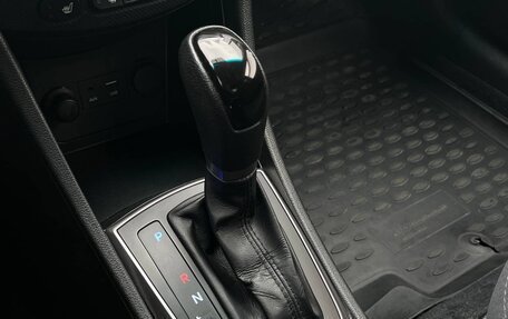 Hyundai Solaris II рестайлинг, 2016 год, 1 195 000 рублей, 19 фотография