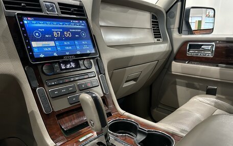 Lincoln Navigator, 2013 год, 1 999 000 рублей, 21 фотография