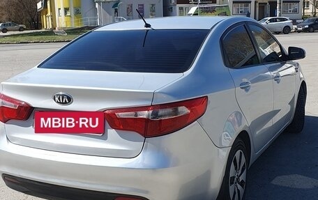 KIA Rio III рестайлинг, 2014 год, 860 000 рублей, 4 фотография