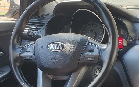 KIA Rio III рестайлинг, 2014 год, 860 000 рублей, 3 фотография
