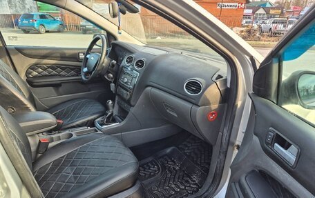 Ford Focus II рестайлинг, 2006 год, 485 000 рублей, 22 фотография
