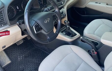 Hyundai Elantra VI рестайлинг, 2017 год, 1 520 000 рублей, 9 фотография