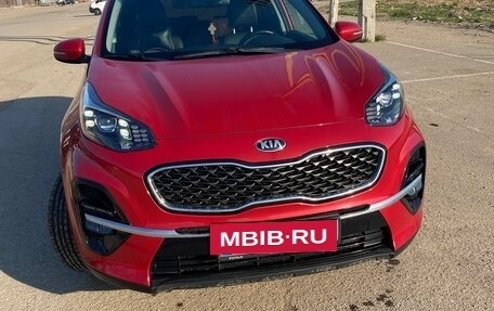KIA Sportage IV рестайлинг, 2019 год, 2 320 000 рублей, 2 фотография